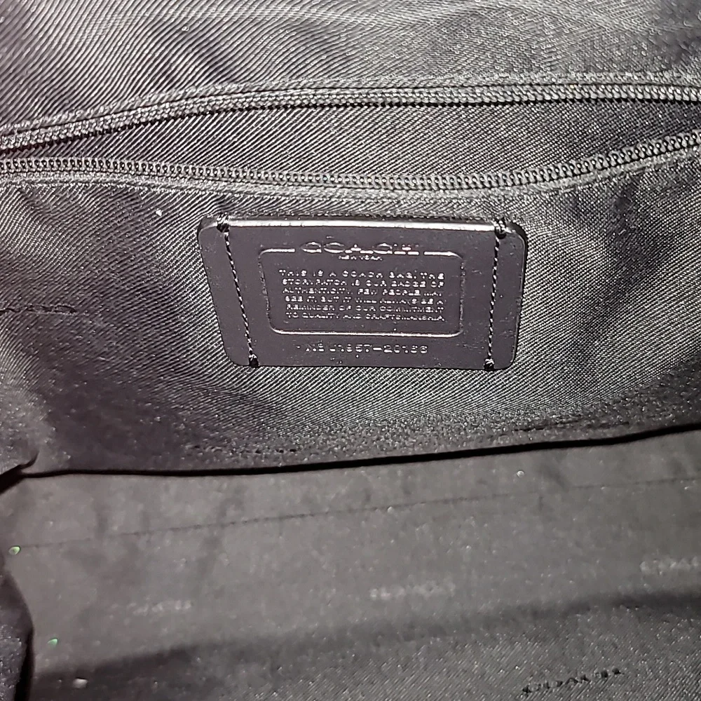 COACH Chain Prairie Satchel in Excellent Condition 2019 - Picture 11 of 14